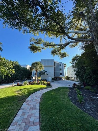 3001 W Gulf Dr, Unit 2, Sanibel, FL 33957 Photo