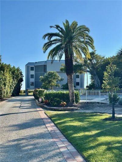 3001 W Gulf Dr, Unit 2, Sanibel, FL 33957 Photo