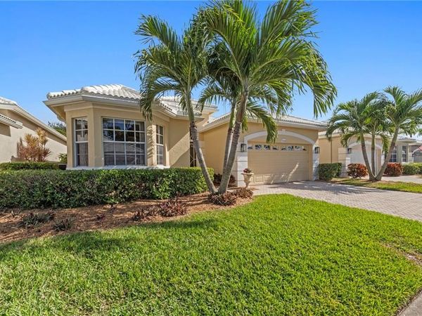 19348 Silver Oak DR, ESTERO, FL 33967