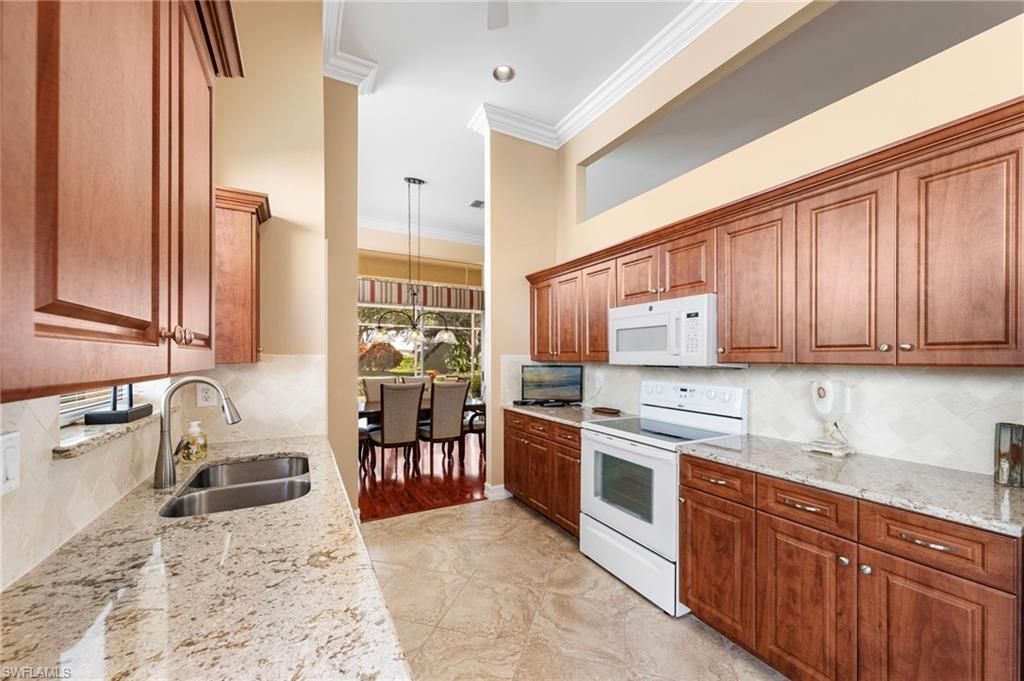 19348 Silver Oak Dr, Estero, FL 33967 Photo