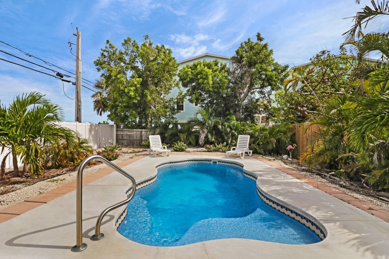 53 Barry Avenue, Little Torch Key, FL 33042 Photo