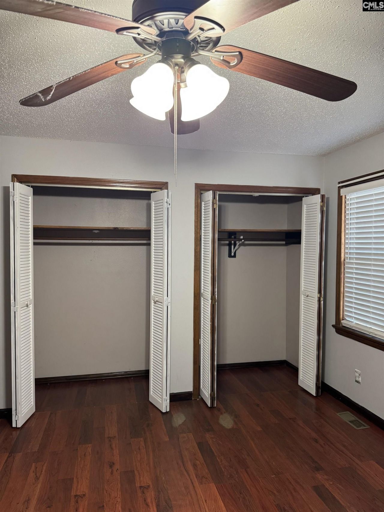 212 Briarcliffe East  Photo 10