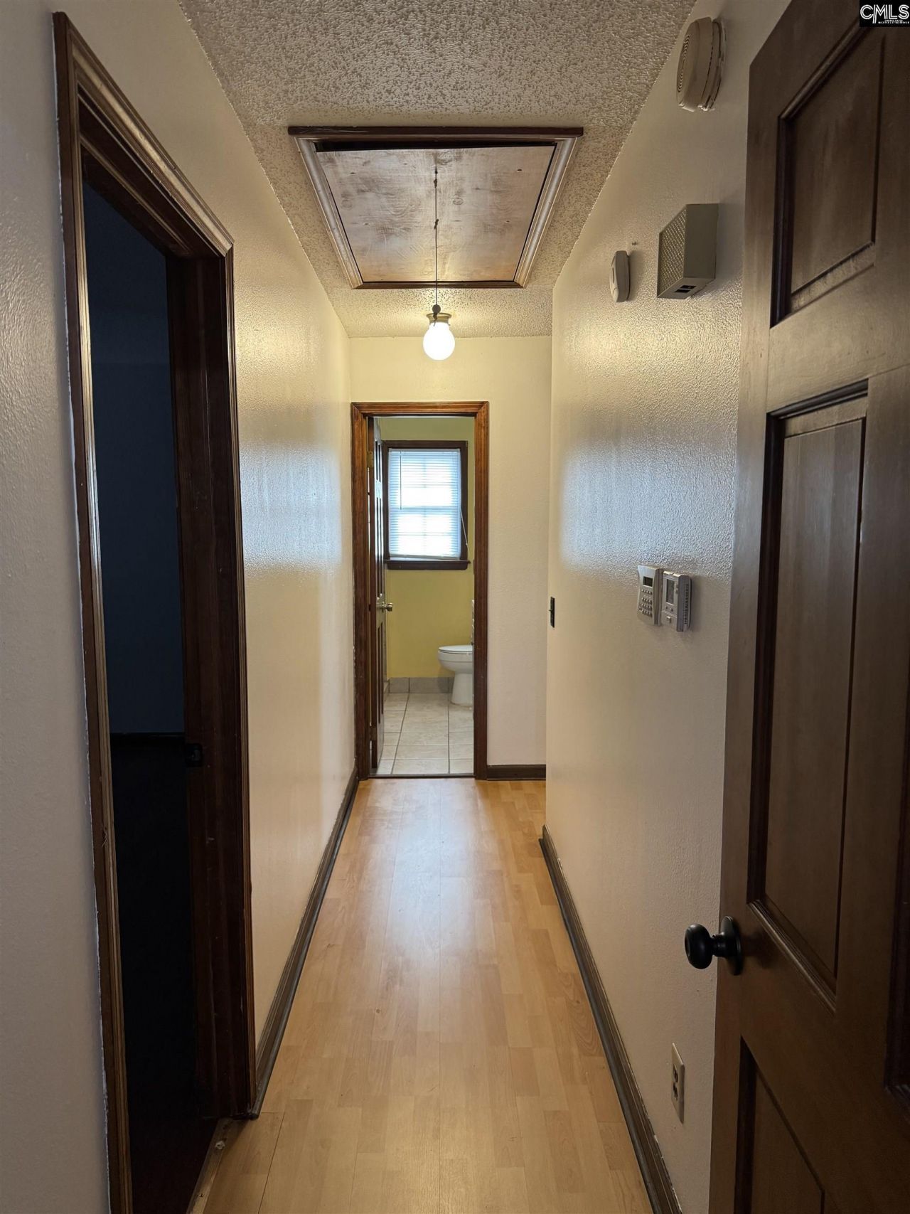 212 Briarcliffe East  Photo 7