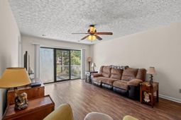 3015 Old Bryan Dr. photo 4