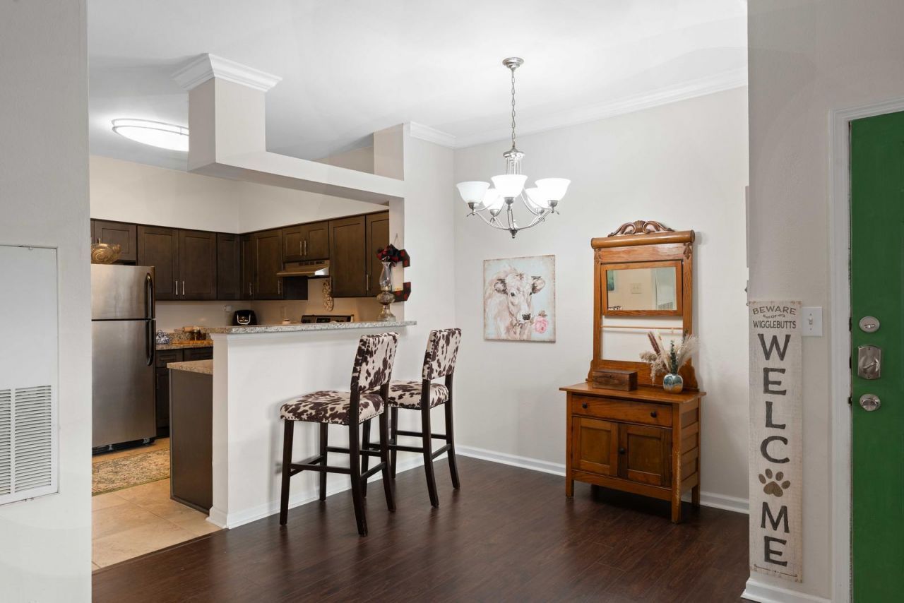 700 Daniel Ellis Drive Photo 12