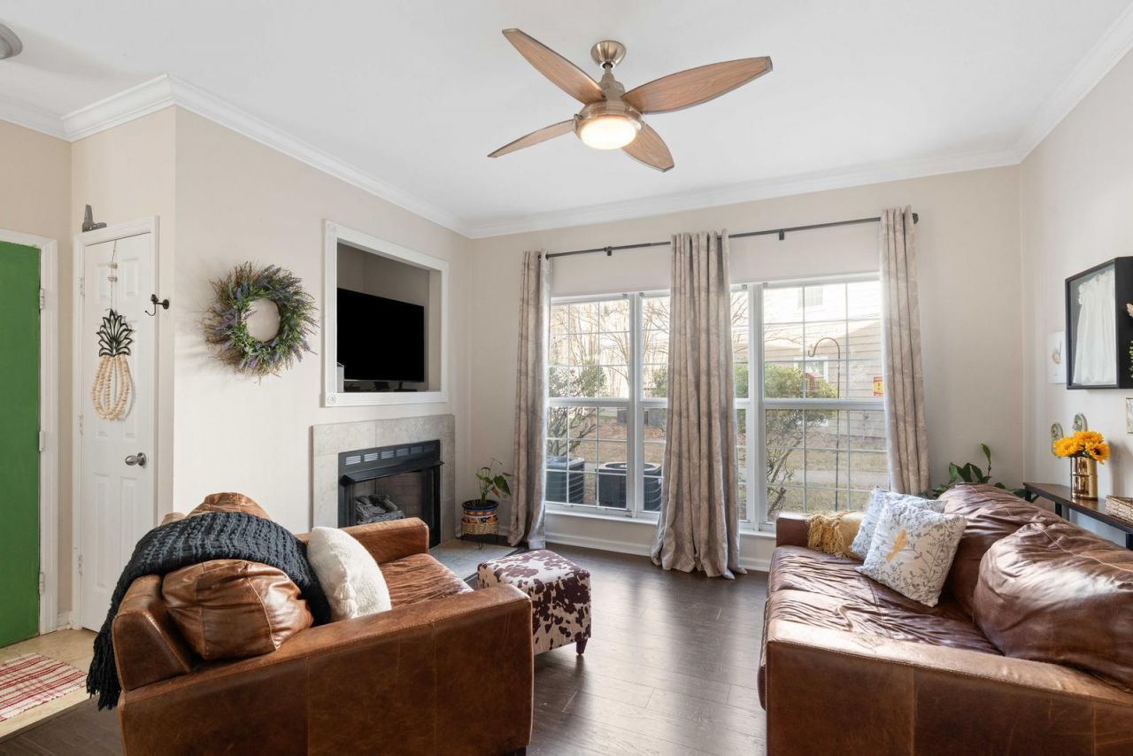 700 Daniel Ellis Drive Photo 7