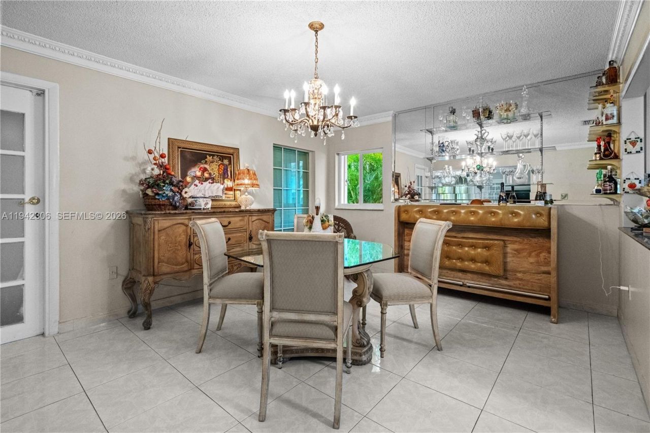 13220 SW 5th St, Miami, FL 33184 Photo