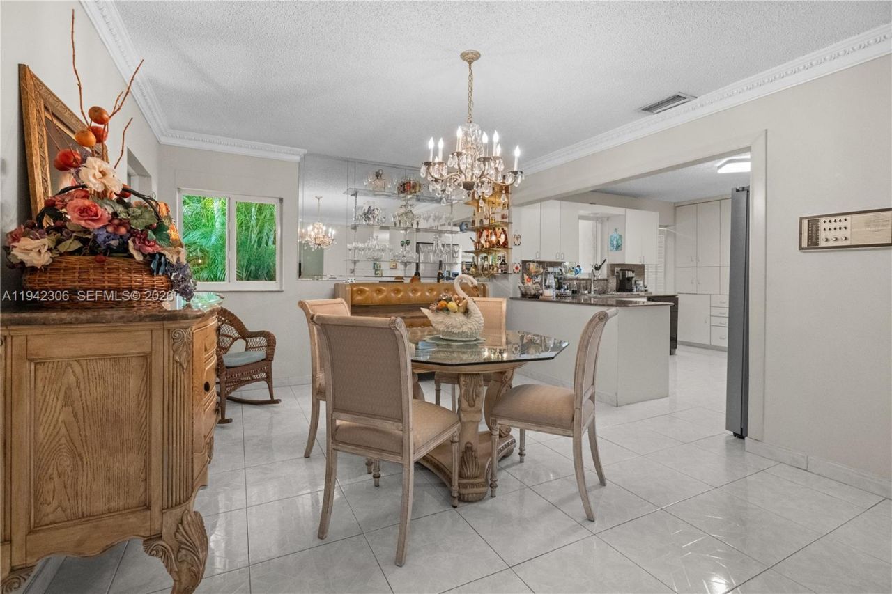 13220 SW 5th St, Miami, FL 33184 Photo