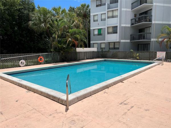 1850 N Congress Ave, Unit 409, West Palm Beach, FL 33401