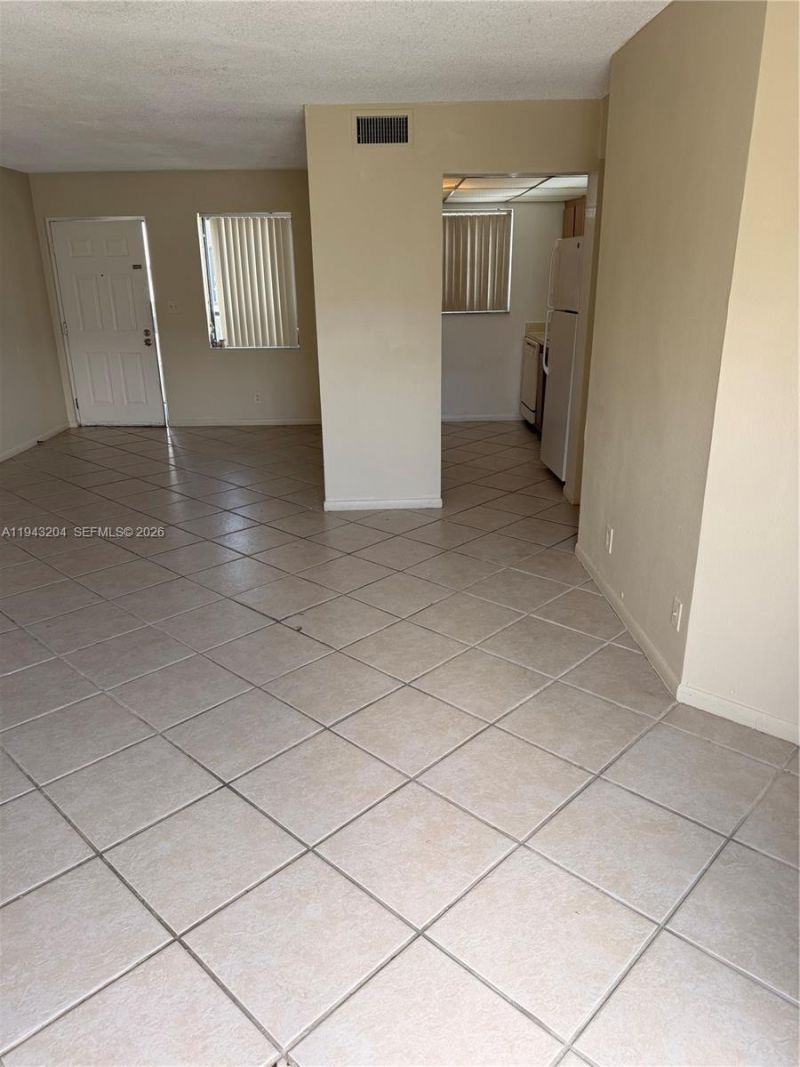 1850 N Congress Ave, Unit 409, West Palm Beach, FL 33401 Photo