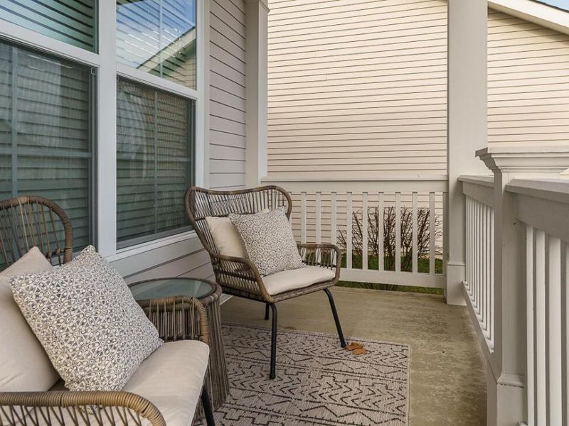 7652 Gateway Boulevard, Powell, OH 43065 Photo 2