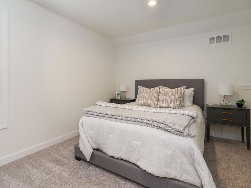 7652 Gateway Boulevard, Powell, OH 43065 Photo 24