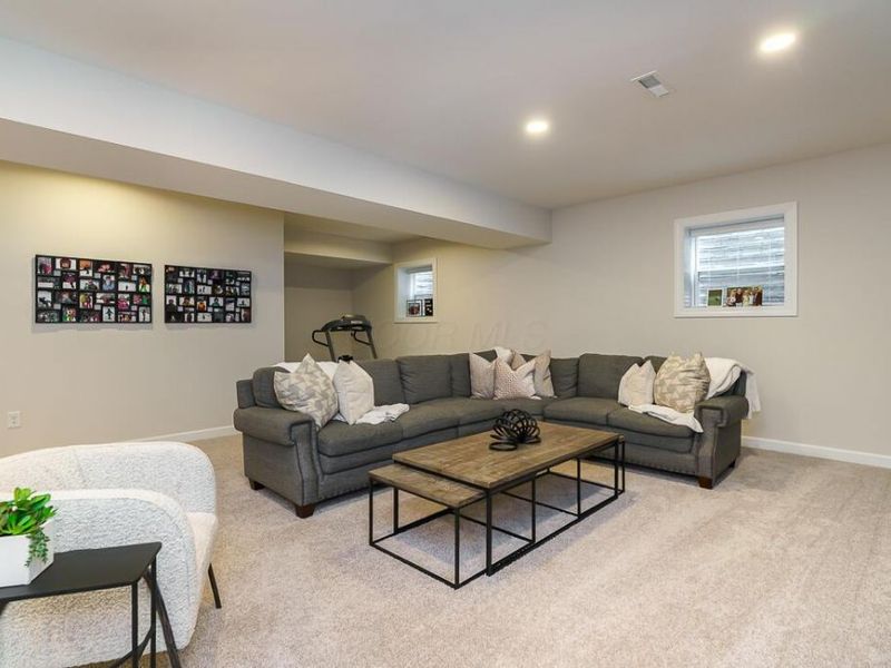 7652 Gateway Boulevard, Powell, OH 43065 Photo 29