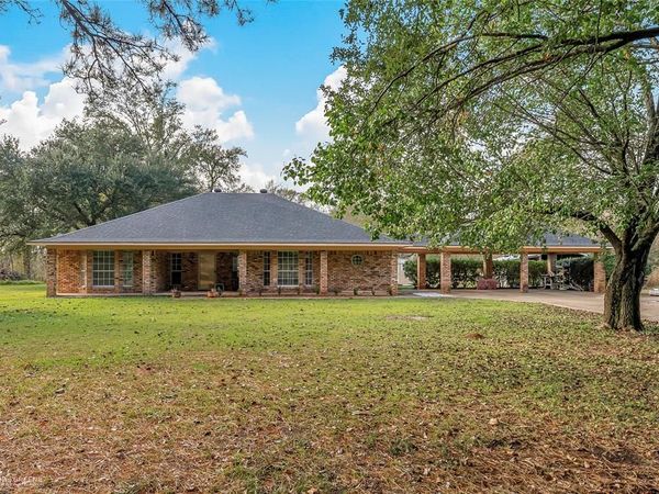 5425 Modica Lott Road, Bossier City, LA 71111