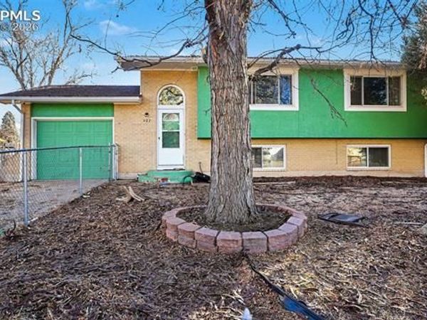 527 Syracuse Street, Colorado Springs, CO 80911