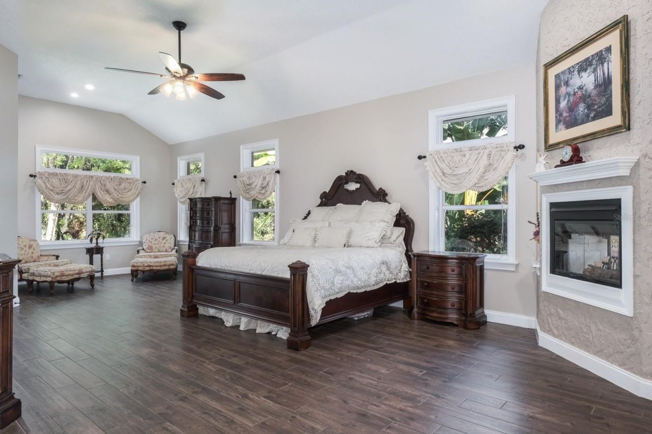 110 Deerpath Drive, Oldsmar, FL 34677 Photo