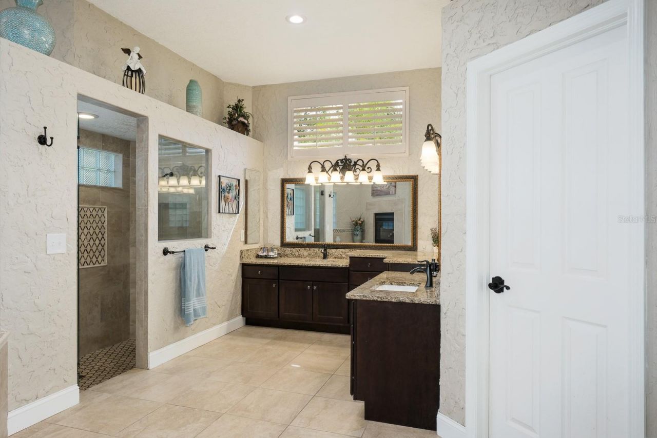 110 Deerpath Drive, Oldsmar, FL 34677 Photo