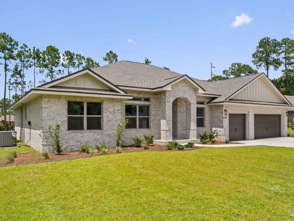 6572 Lansford St, Navarre, FL 32566
