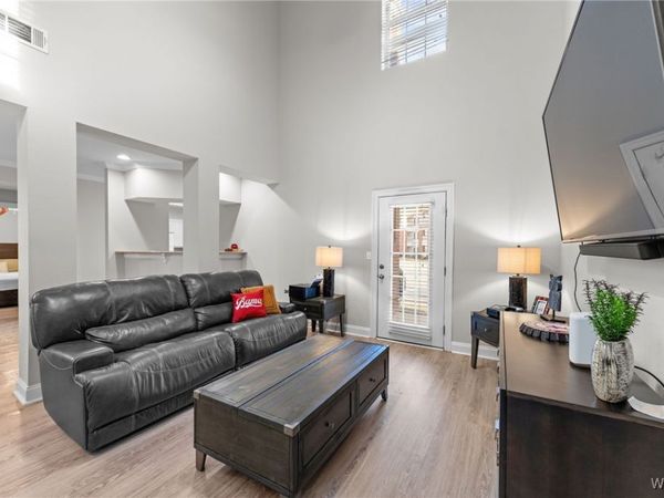 3218 Veterans Memorial Parkway, Unit 711, Tuscaloosa, AL 35404