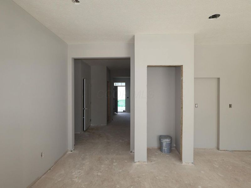 3013 Darby Downs Road, Grove City, OH 43123 Photo 3