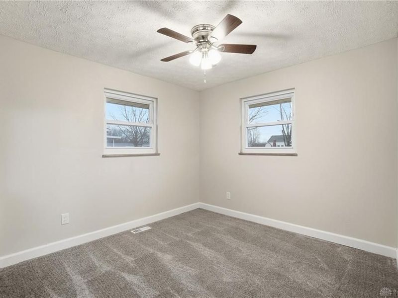 3488 Parallel Road, Moraine, OH 45439 Photo 20