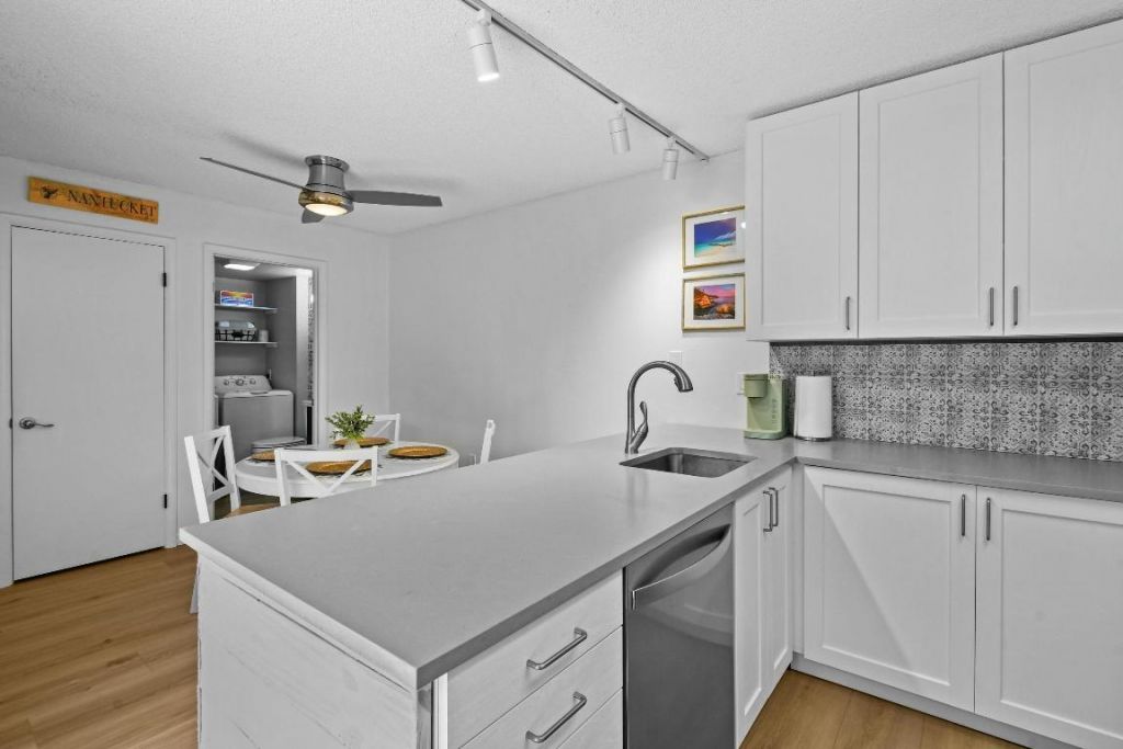 7728 77th Way, West Palm Beach, FL 33407 Photo