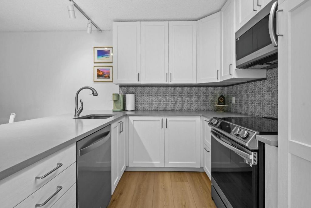 7728 77th Way, West Palm Beach, FL 33407 Photo