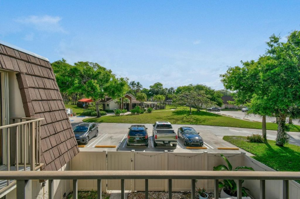 7728 77th Way, West Palm Beach, FL 33407 Photo