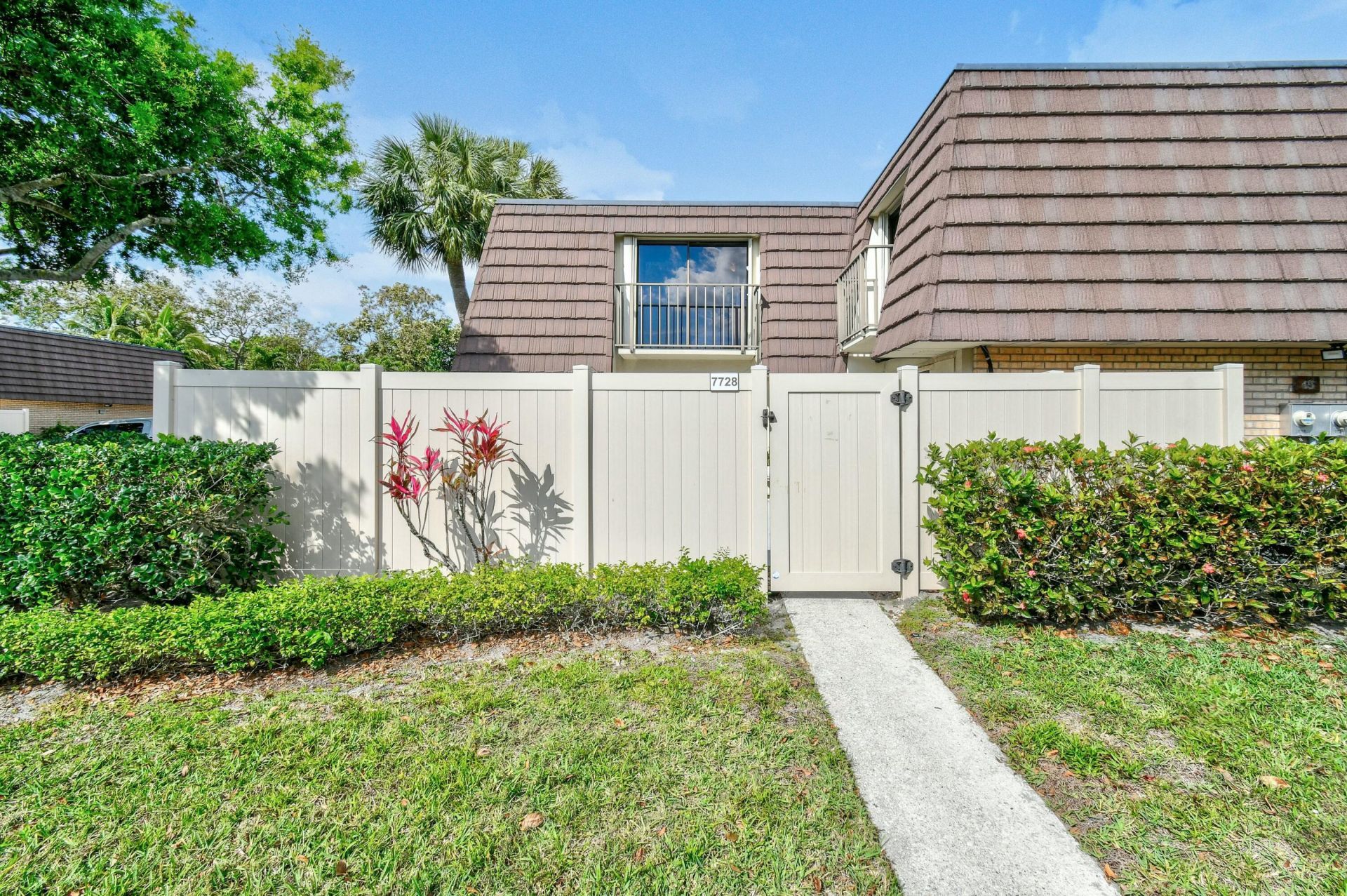 7728 77th Way, West Palm Beach, FL 33407 Photo