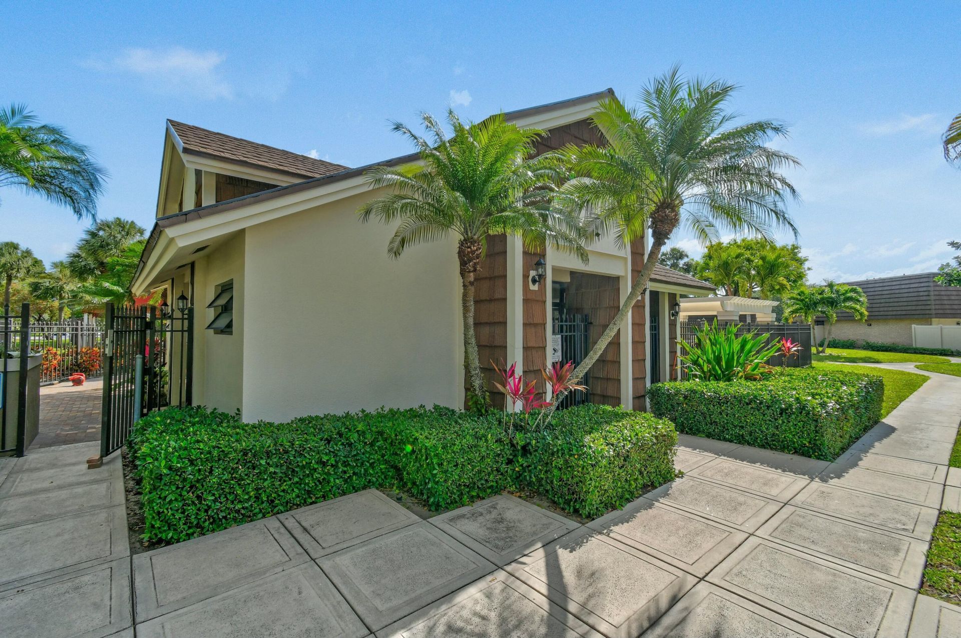 7728 77th Way, West Palm Beach, FL 33407 Photo