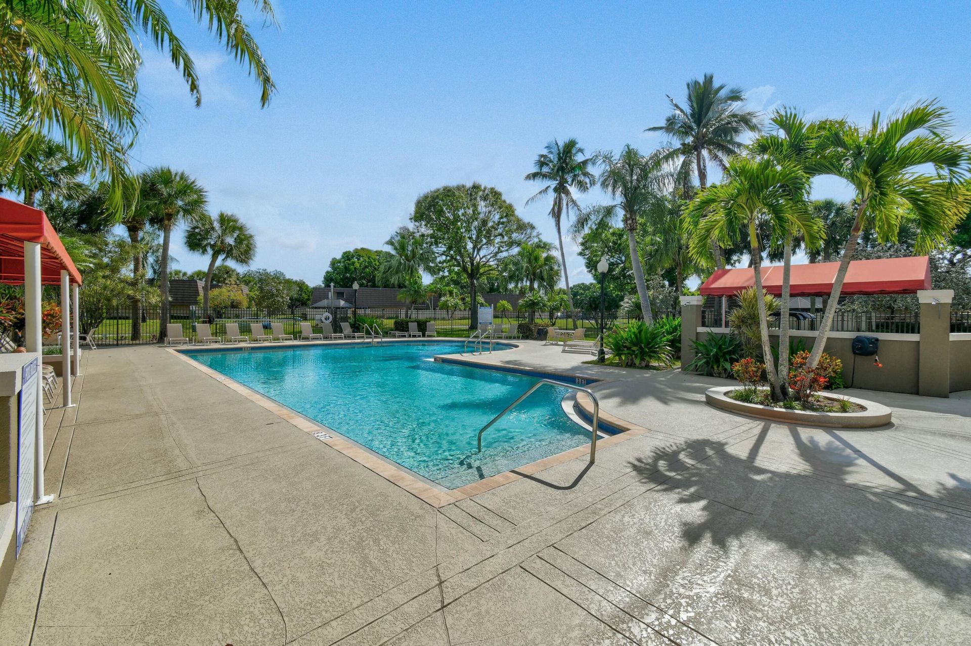 7728 77th Way, West Palm Beach, FL 33407 Photo