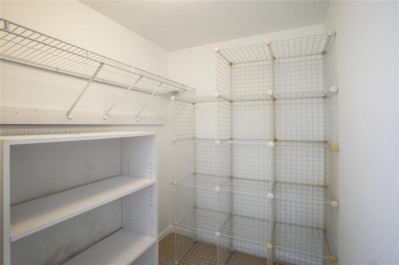 2400 Presidential Way, Unit 403, West Palm Beach, FL 33401 Photo