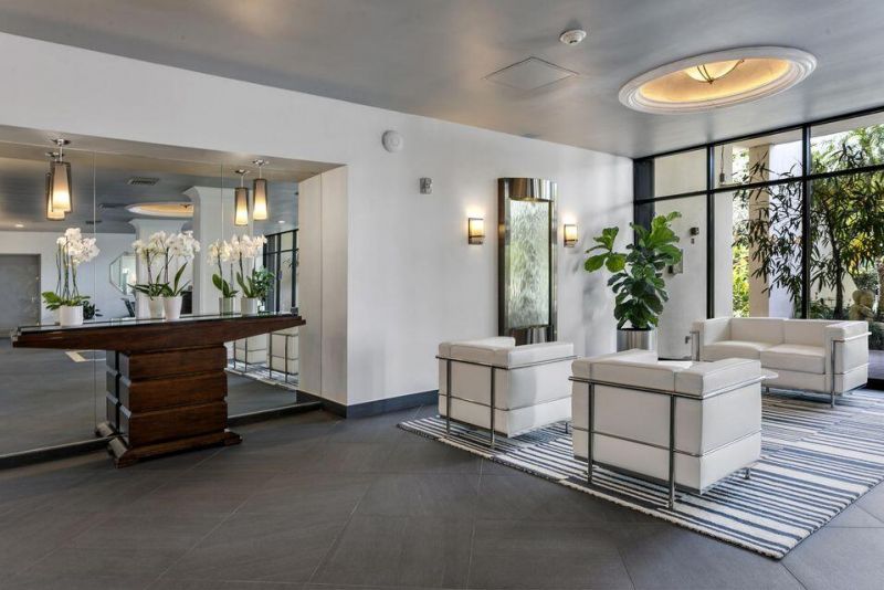 2400 Presidential Way, Unit 403, West Palm Beach, FL 33401 Photo