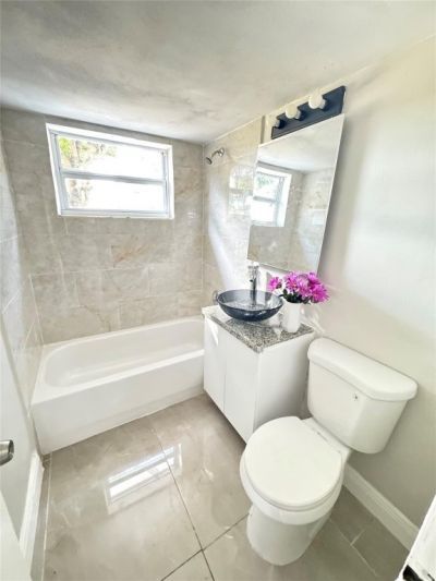 2638 NW 10th Street, Pompano Beach, FL 33069 Photo