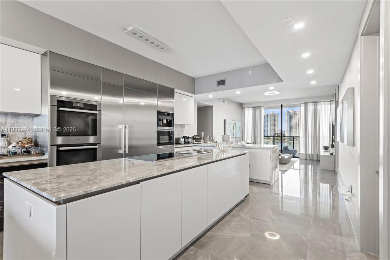 5500 Island Estates Dr , Unit 602, Aventura, FL 33160 Photo