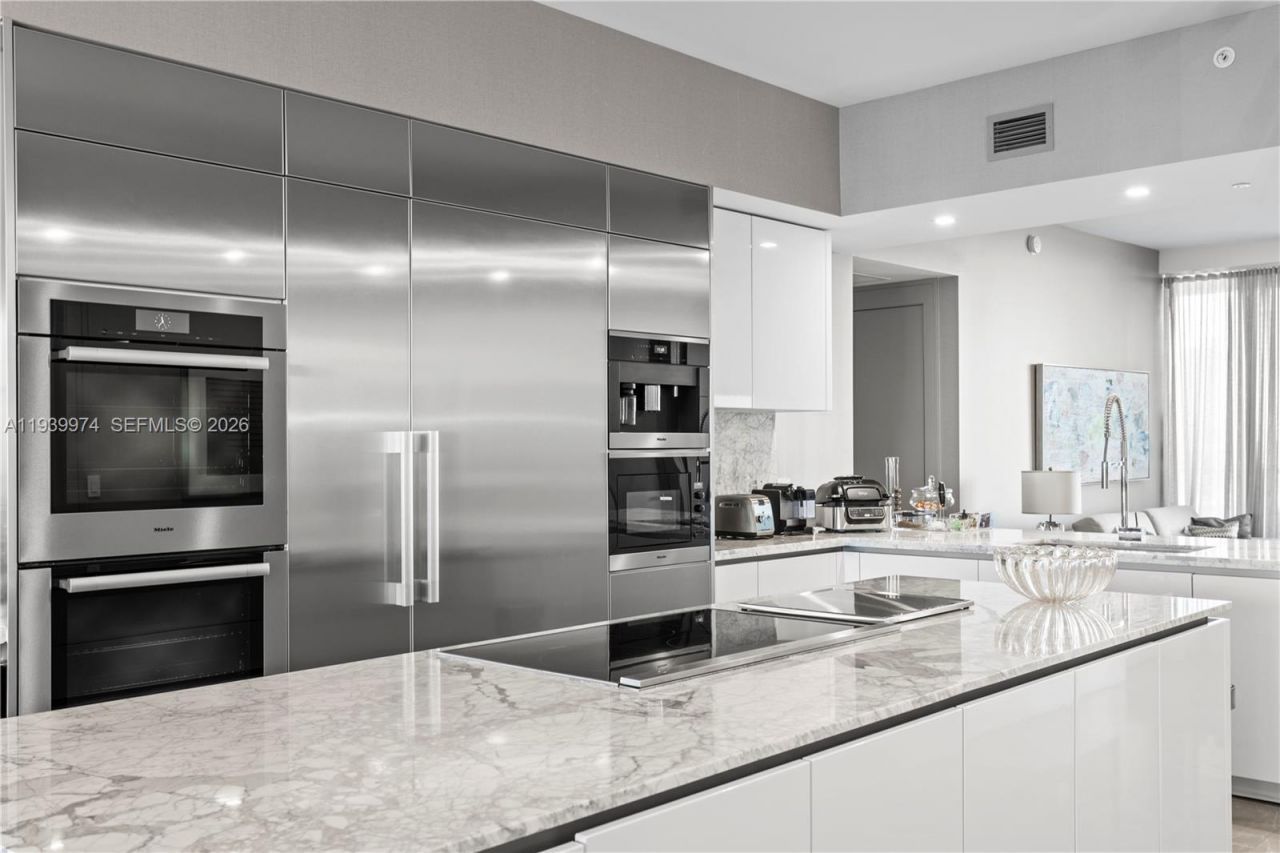 5500 Island Estates Dr, Unit 602, Aventura, FL 33160 Photo