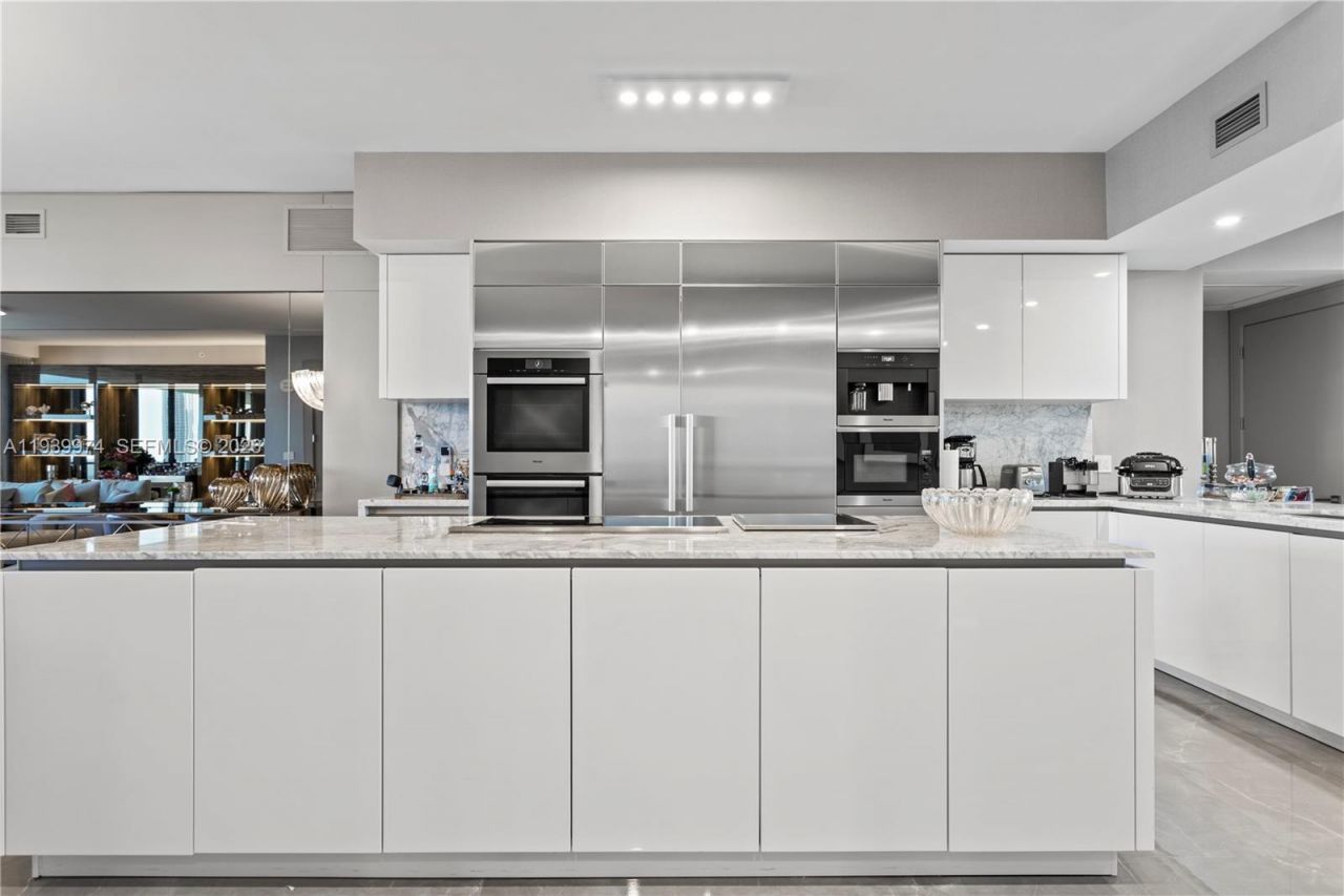 5500 Island Estates Dr , Unit 602, Aventura, FL 33160 Photo