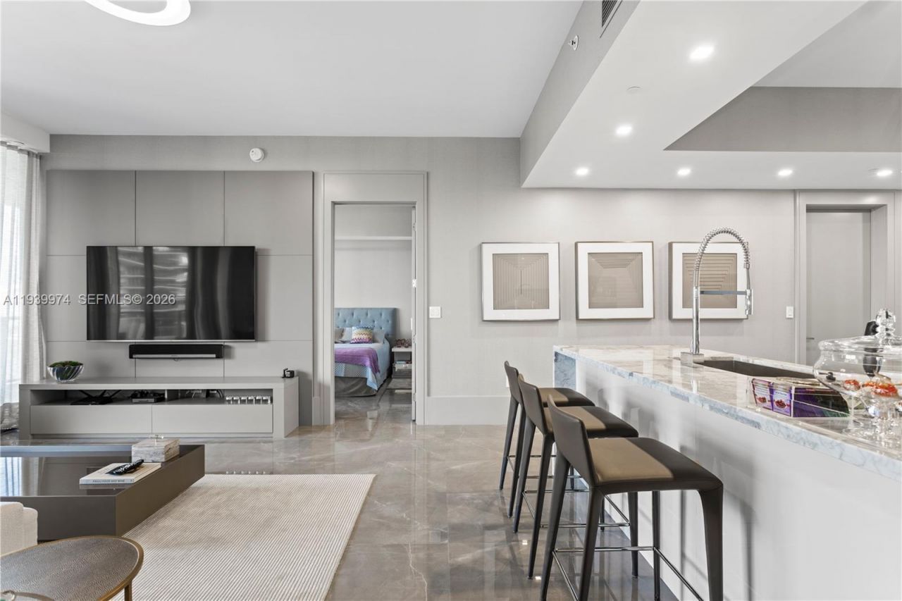 5500 Island Estates Dr, Unit 602, Aventura, FL 33160 Photo
