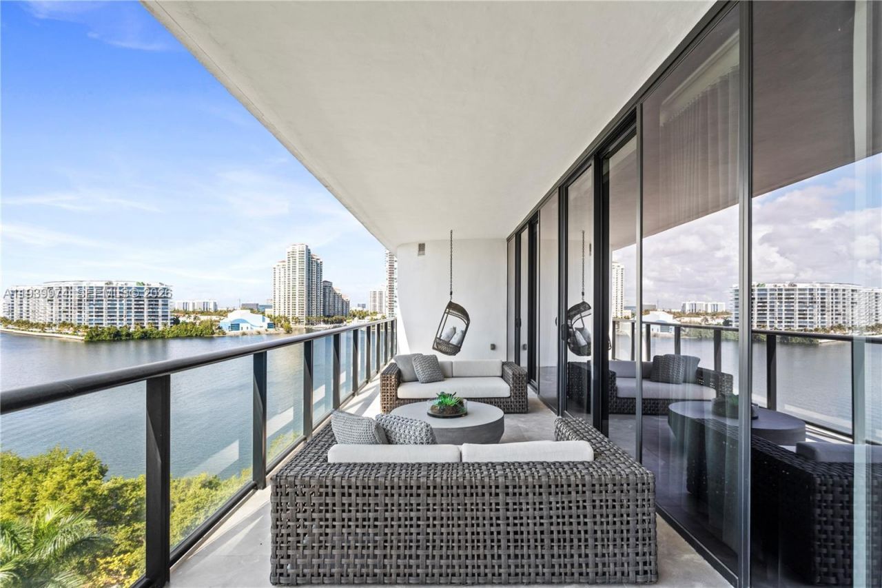 5500 Island Estates Dr, Unit 602, Aventura, FL 33160 Photo