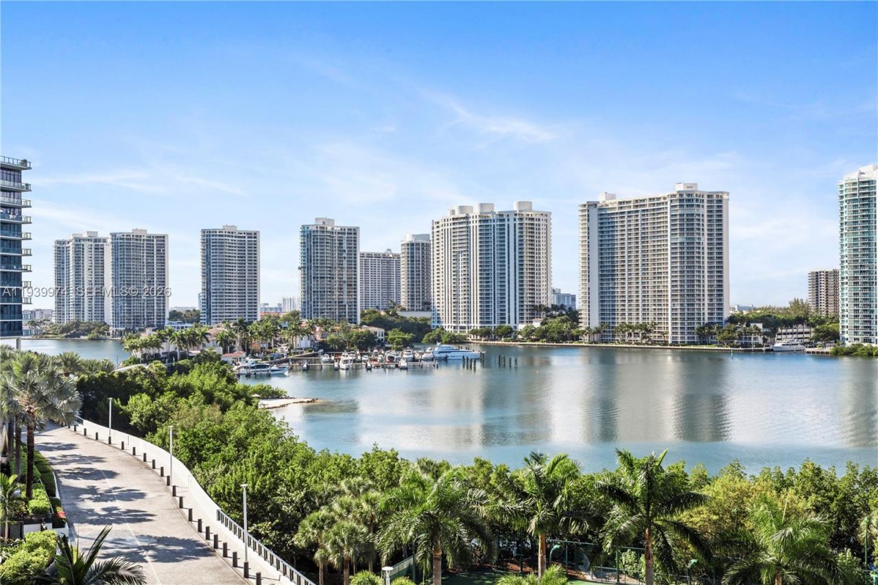 5500 Island Estates Dr, Unit 602, Aventura, FL 33160 Photo