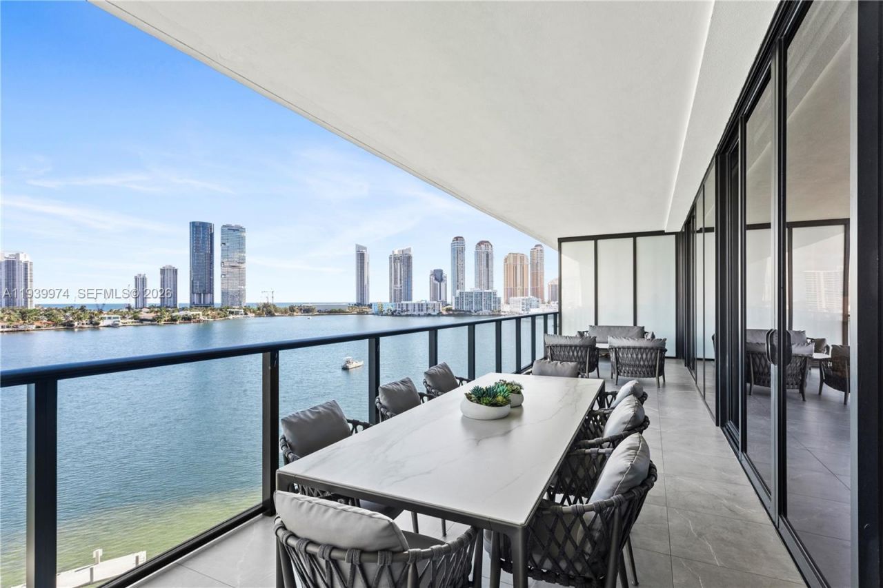 5500 Island Estates Dr, Unit 602, Aventura, FL 33160 Photo