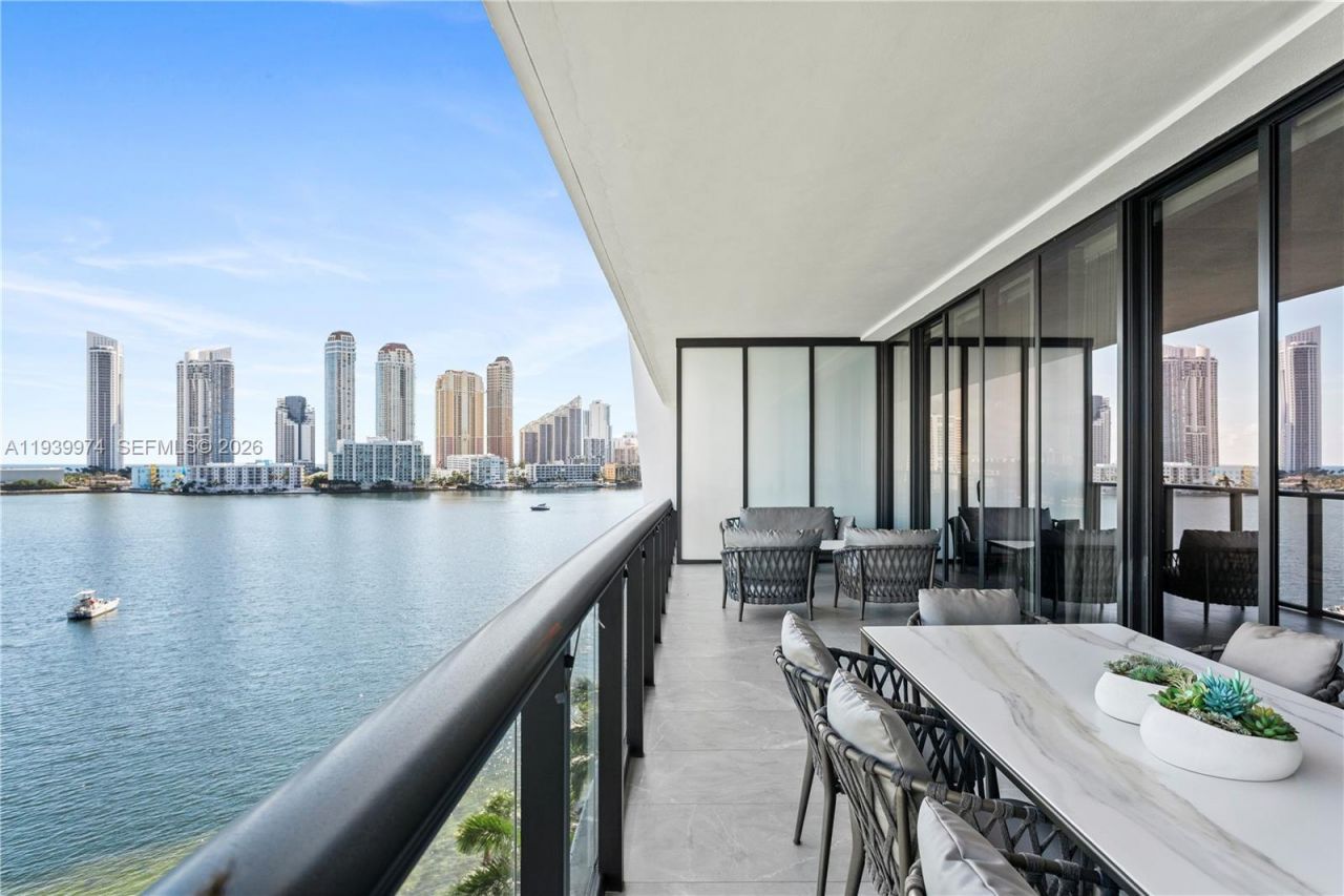 5500 Island Estates Dr, Unit 602, Aventura, FL 33160 Photo