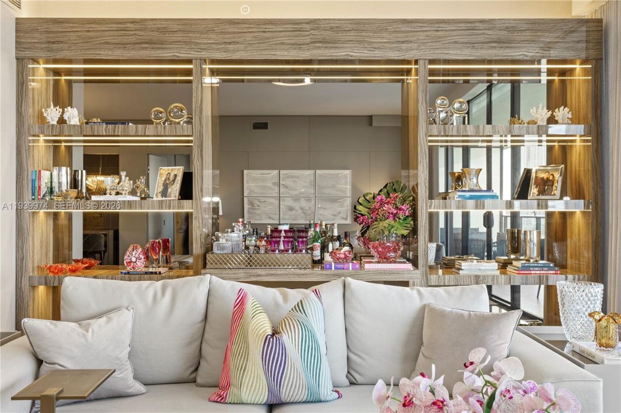 5500 Island Estates Dr , Unit 602, Aventura, FL 33160 Photo