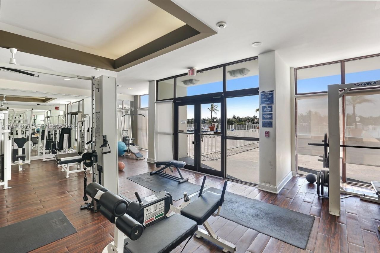 6770 Indian Creek Dr, Unit 14J, Miami Beach, FL 33141 Photo