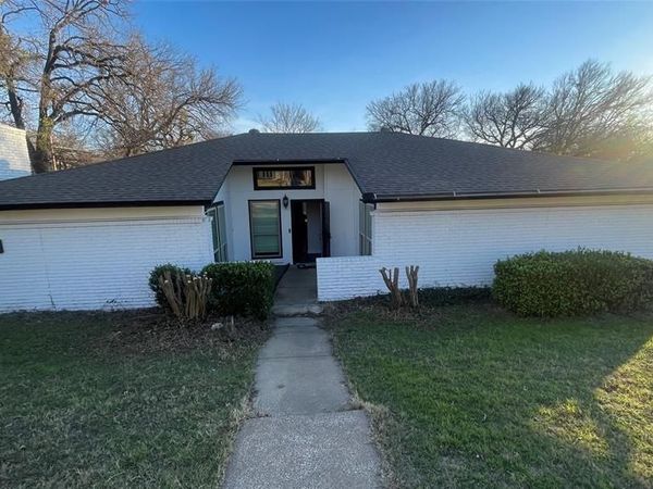 5070 N Tierney Court N, Fort Worth, TX 76112
