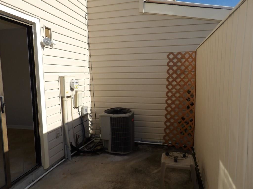 951 Plantation Dr. Photo 27