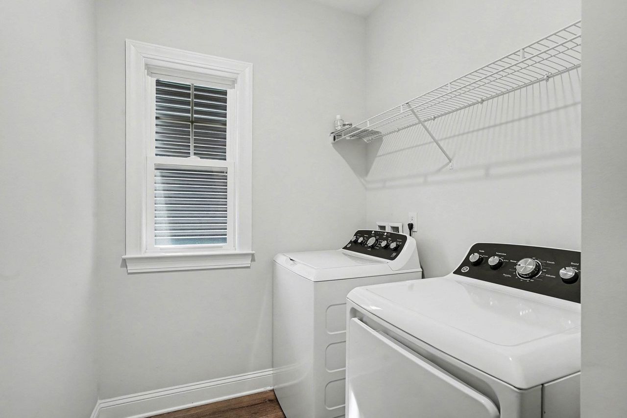 129 Litchfield Landing Photo 22