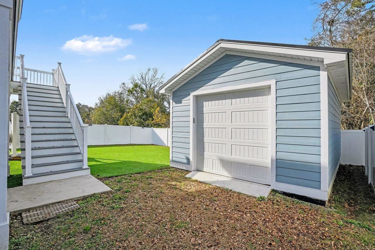 129 Litchfield Landing Photo 31