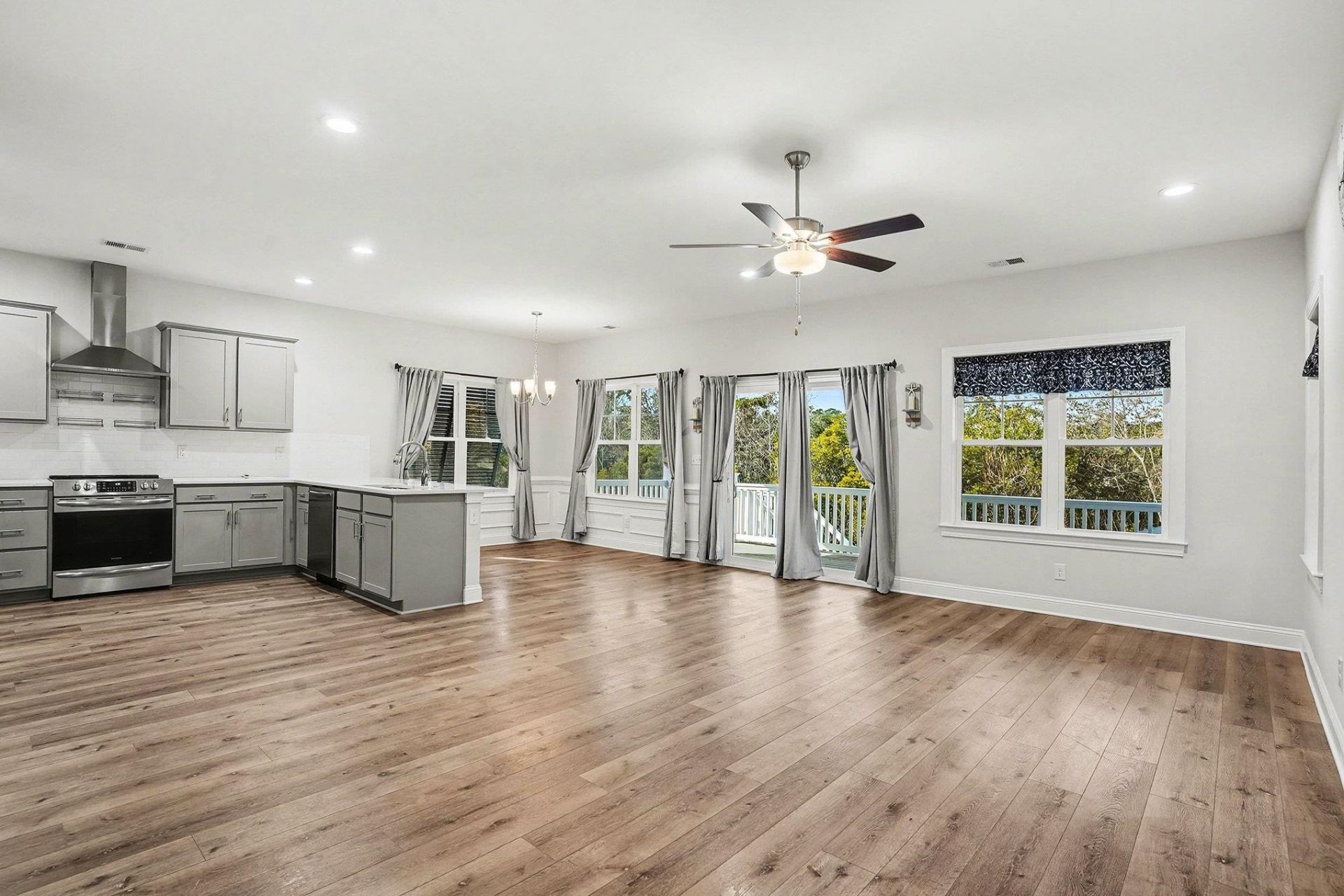 129 Litchfield Landing Photo 4