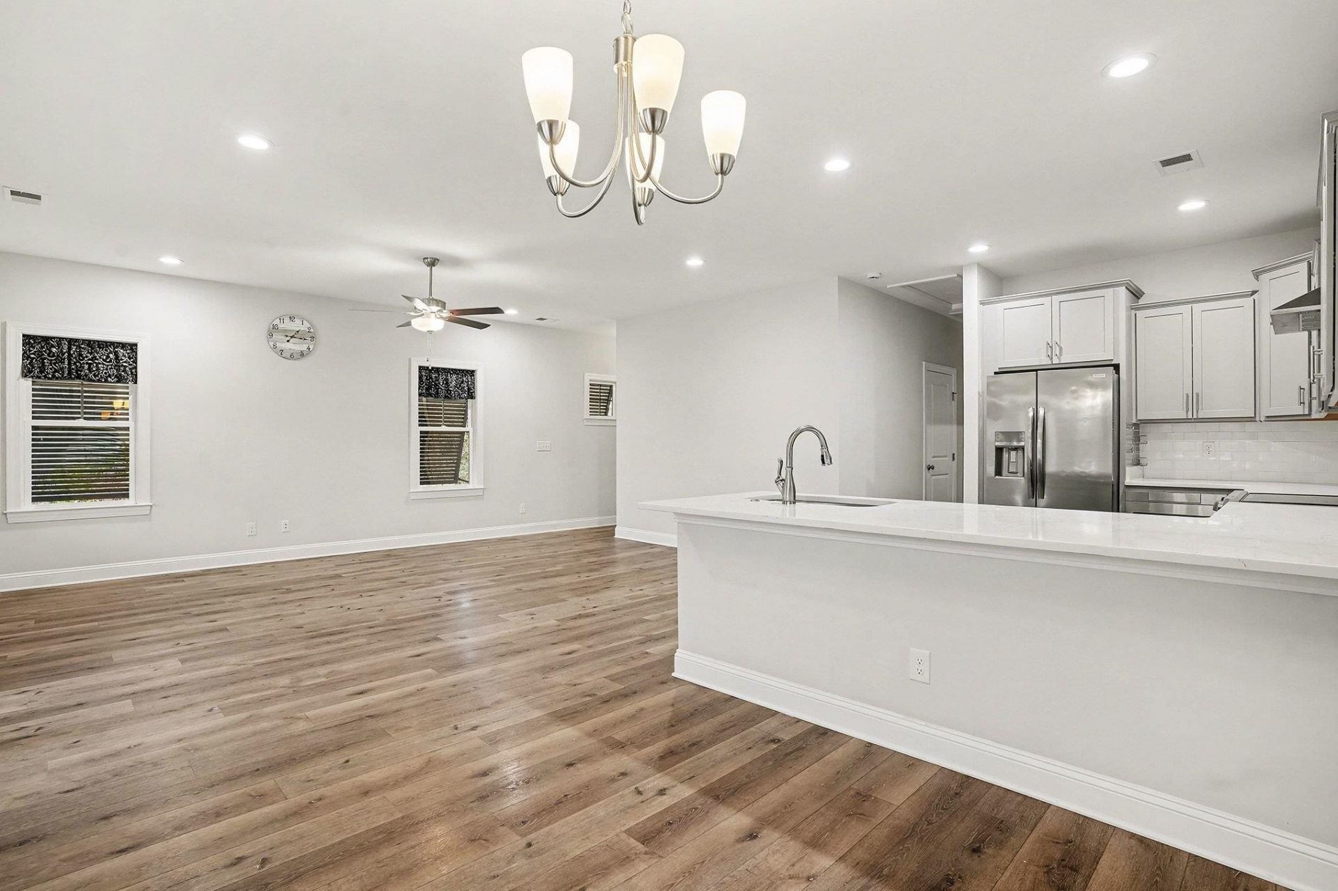 129 Litchfield Landing Photo 8